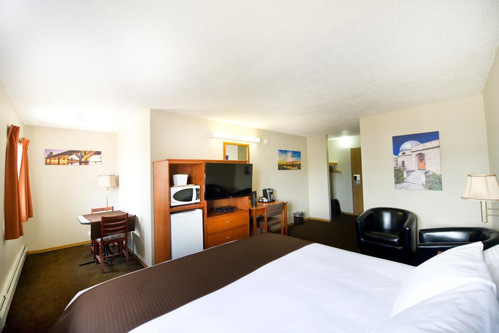 Riviera Motor Inn Saskatoon Værelse billede